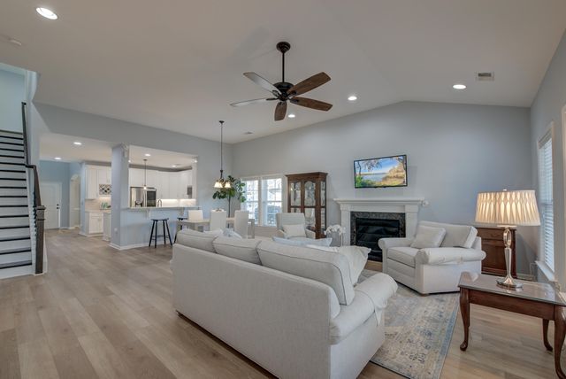 3849 Hanoverian Drive, Mount Pleasant, SC 29429