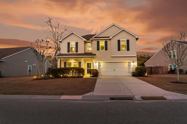 3849 Hanoverian Drive, Mount Pleasant, SC 29429