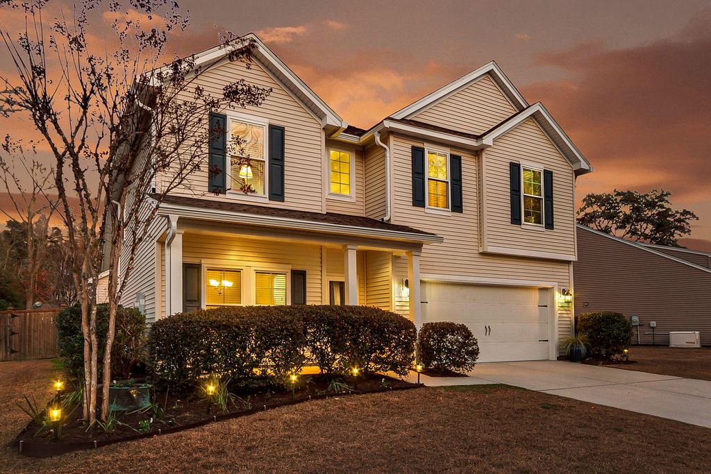 3849 Hanoverian Drive, Mount Pleasant, SC 29429