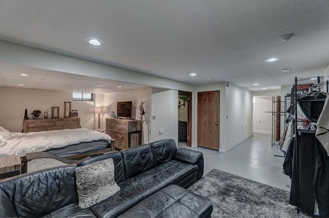 8043 HAAS LN, Black Hawk, SD 57718