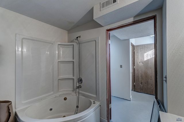 8043 HAAS LN, Black Hawk, SD 57718