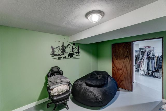 8043 HAAS LN, Black Hawk, SD 57718