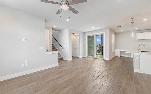 8822 Marmoset WAY, Austin, TX 78744