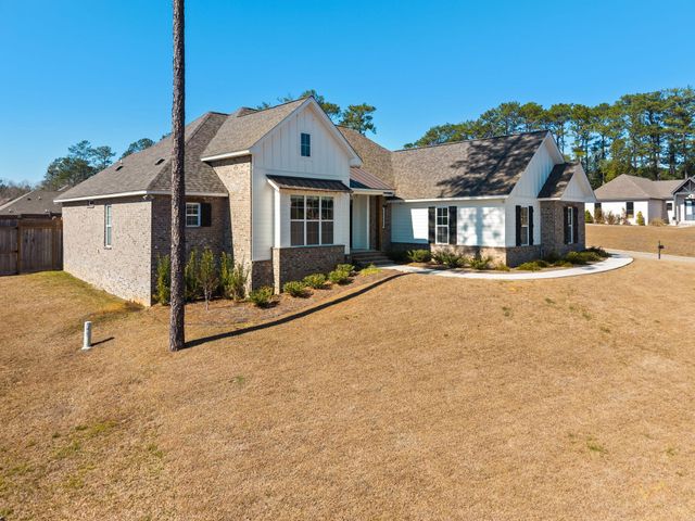 7 Everglades, Hattiesburg, MS 39443