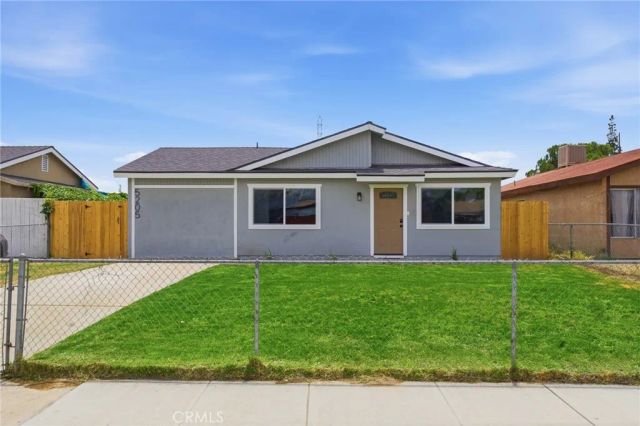 5205 Brockton Court, Bakersfield, CA 93309
