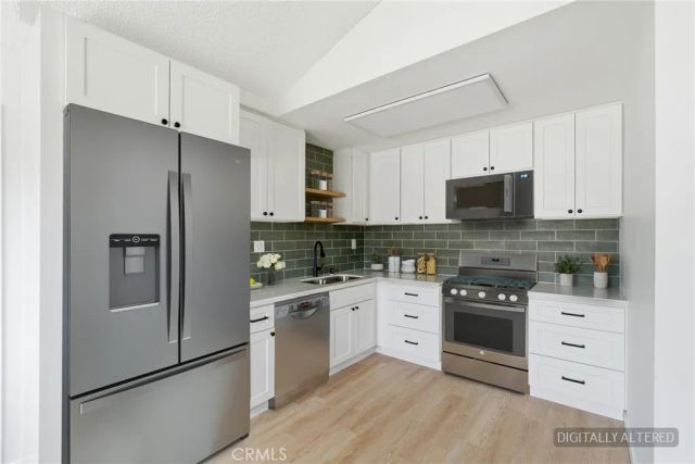 5205 Brockton Court, Bakersfield, CA 93309