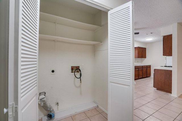 10310 Little Pebble DR B, Austin, TX 78758