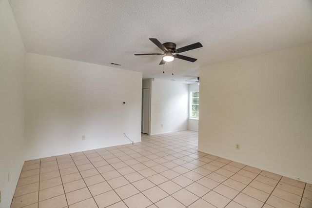 10310 Little Pebble DR B, Austin, TX 78758