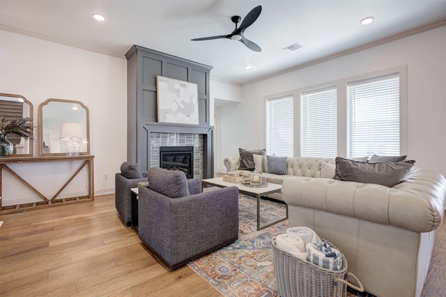 1716 N 72nd Street, Broken Arrow, OK 74014