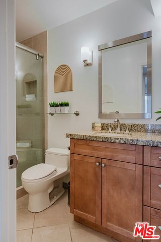 1010 Palm Avenue 208, West Hollywood, CA 90069