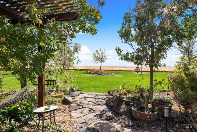 13100 S Laken Ln, Kuna, ID 83634