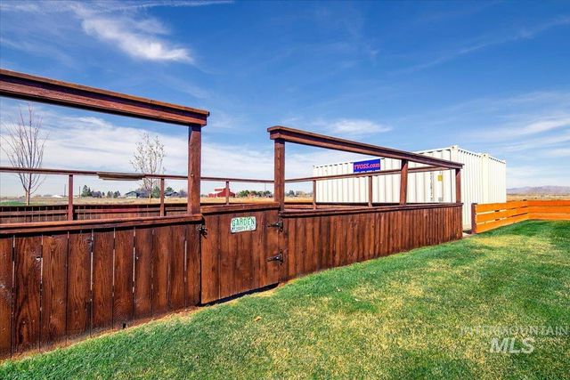 13100 S Laken Ln, Kuna, ID 83634