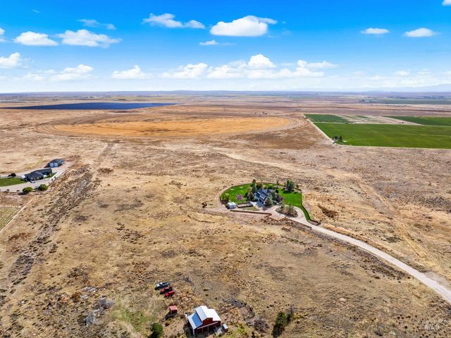 13100 S Laken Ln, Kuna, ID 83634