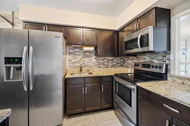 44 CLUBHOUSE DRIVE 105, Palm Coast, FL 32137