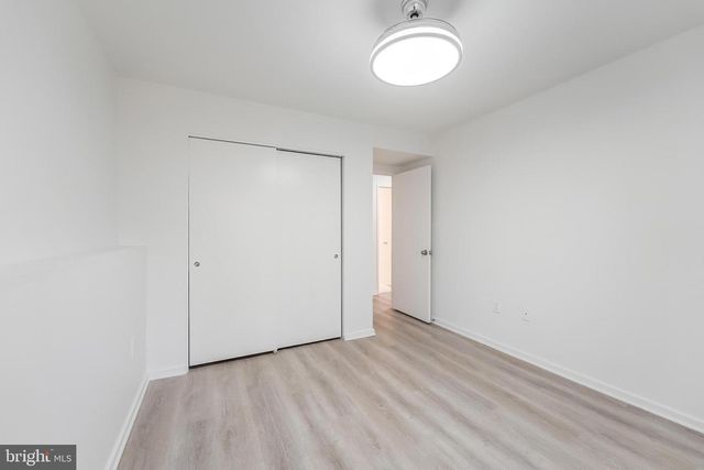 2118 OWLS COVE LN, Reston, VA 20191