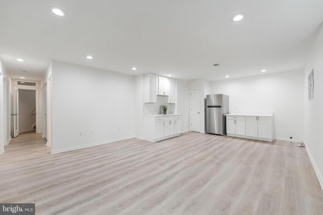 2118 OWLS COVE LN, Reston, VA 20191