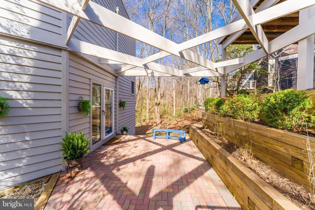 2118 OWLS COVE LN, Reston, VA 20191