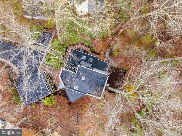 2118 OWLS COVE LN, Reston, VA 20191