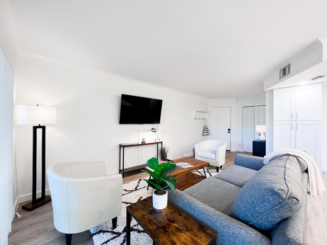 1605 S Us Highway 1 C103, Jupiter, FL 33477