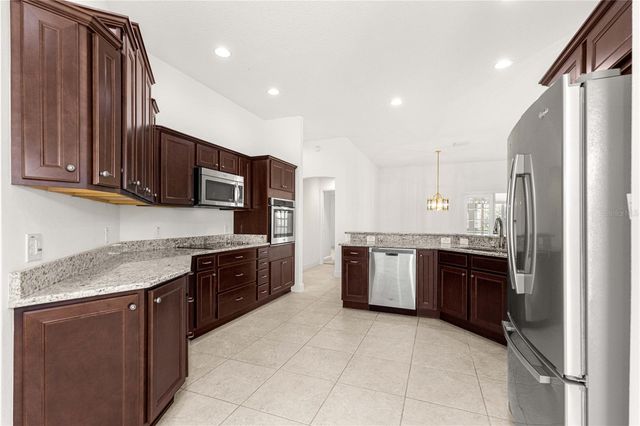 2906 CANYON AVENUE, The Villages, FL 32163