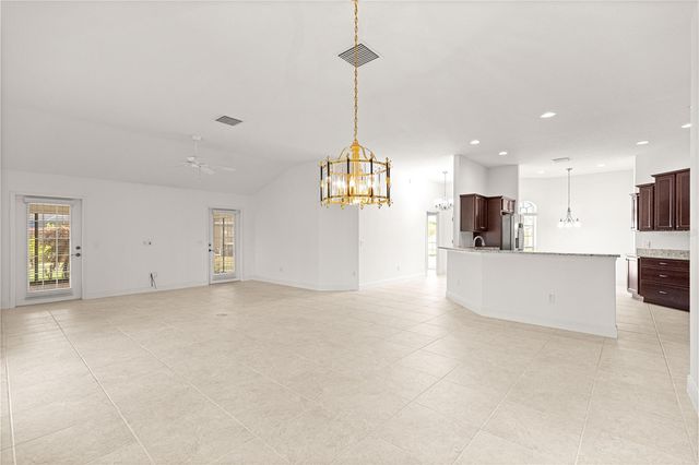 2906 CANYON AVENUE, The Villages, FL 32163