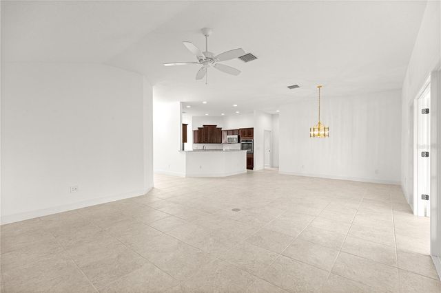 2906 CANYON AVENUE, The Villages, FL 32163