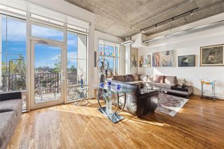 1616 Fountain View Drive 505, Houston, TX 77057