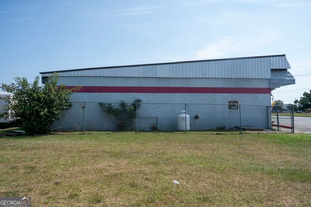 508 E 16th Street, Alma, GA 31510