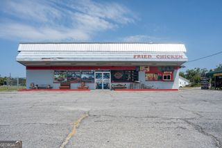 508 E 16th Street, Alma, GA 31510