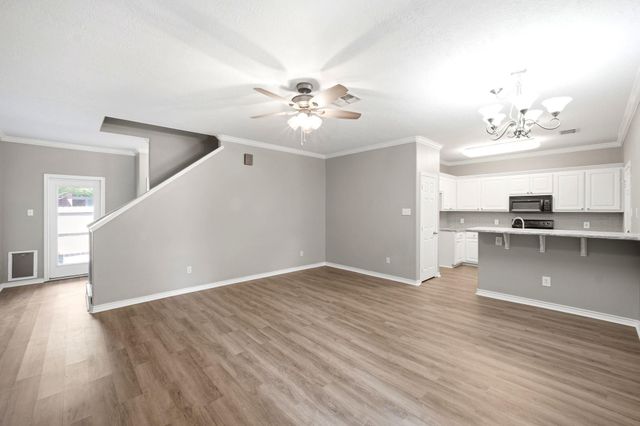 1612 Culture Lane, College Station, TX 77845