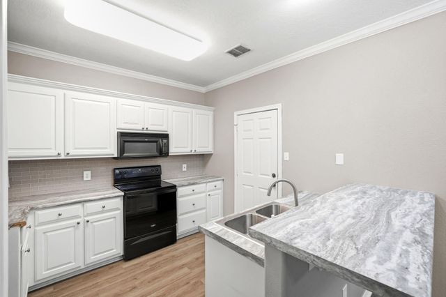 1612 Culture Lane, College Station, TX 77845