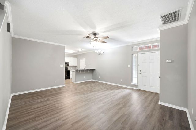 1612 Culture Lane, College Station, TX 77845