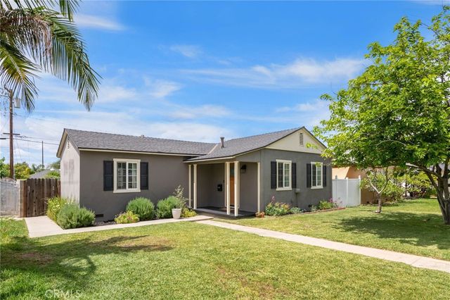 315 S Bedford, La Habra, CA 90631