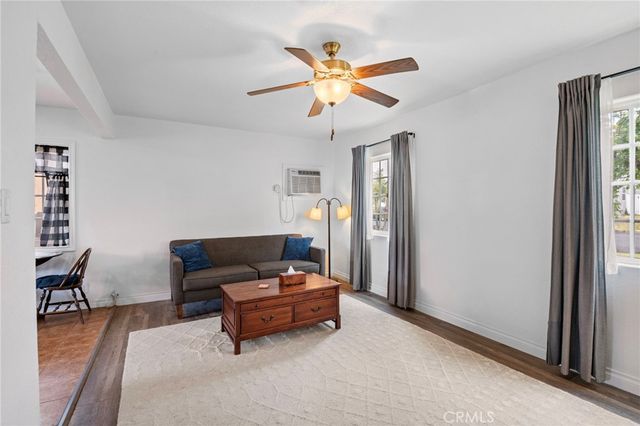 315 S Bedford, La Habra, CA 90631
