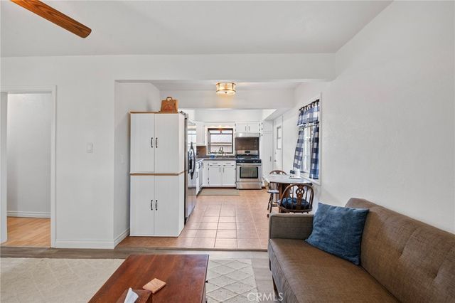 315 S Bedford, La Habra, CA 90631