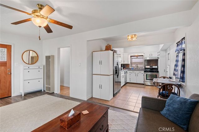 315 S Bedford, La Habra, CA 90631