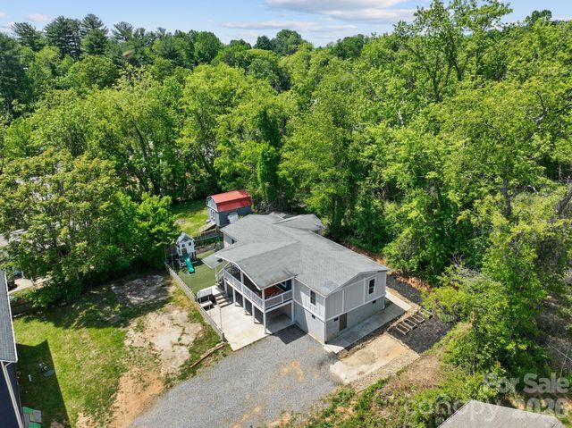 421 Emma Road, Asheville, NC 28806