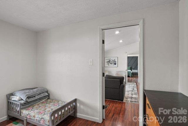 421 Emma Road, Asheville, NC 28806