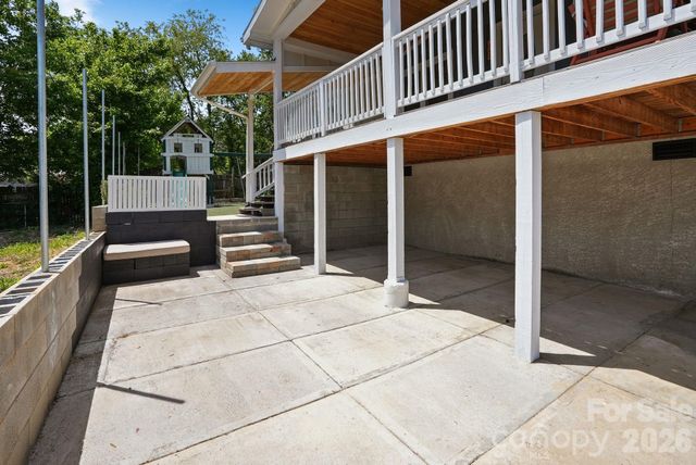421 Emma Road, Asheville, NC 28806