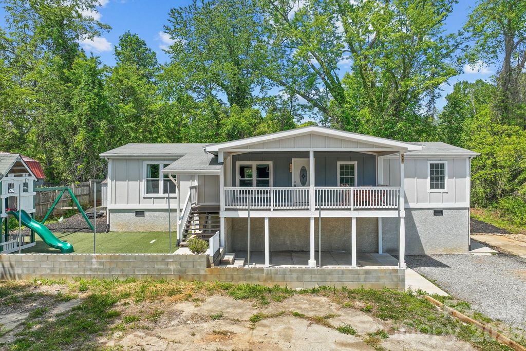 421 Emma Road, Asheville, NC 28806