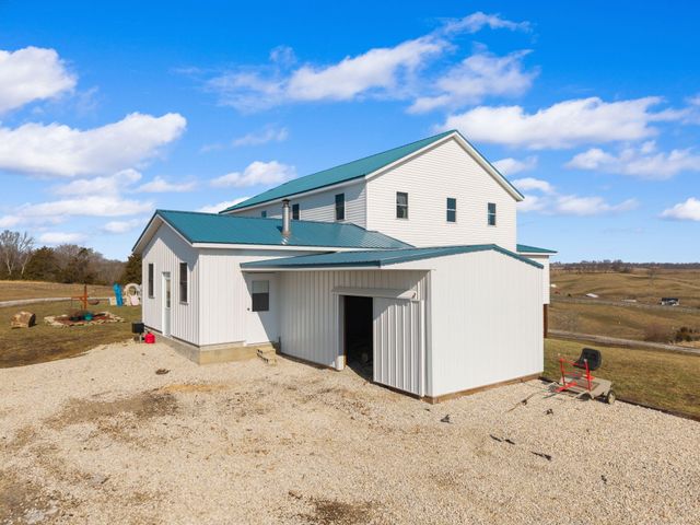 2066 Mudsock Road, Hillsboro, KY 41049
