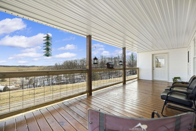 2066 Mudsock Road, Hillsboro, KY 41049