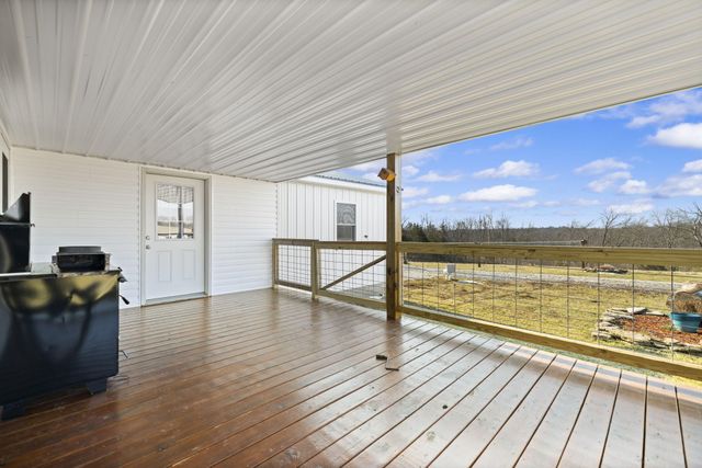 2066 Mudsock Road, Hillsboro, KY 41049