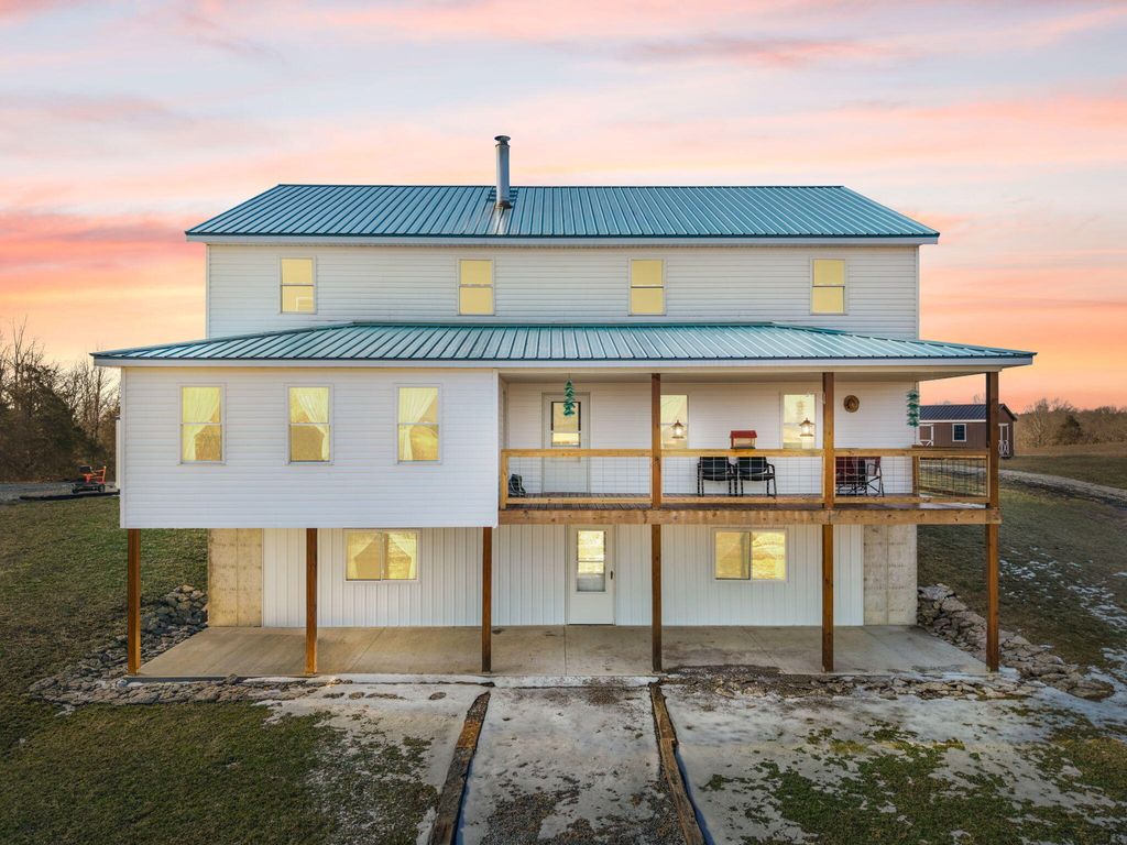 2066 Mudsock Road, Hillsboro, KY 41049