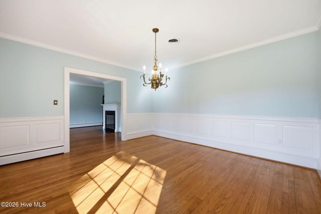 1108 Summit Avenue, Washington, NC 27889