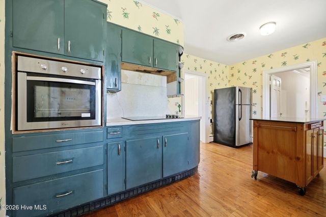 1108 Summit Avenue, Washington, NC 27889
