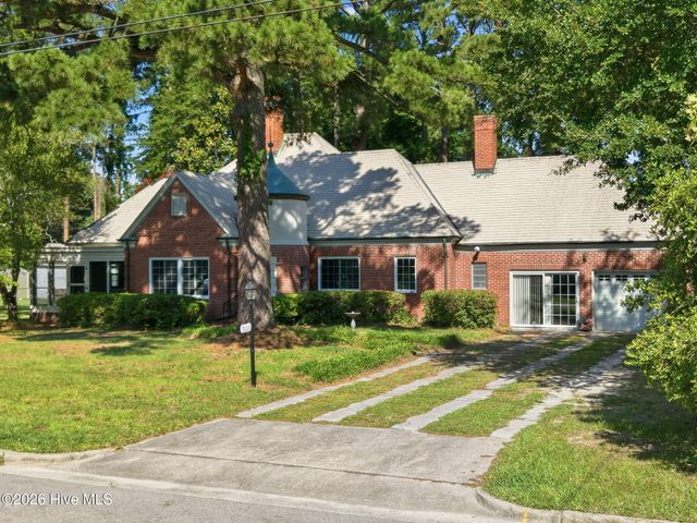 1108 Summit Avenue, Washington, NC 27889