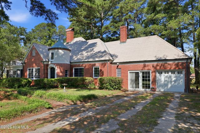 1108 Summit Avenue, Washington, NC 27889