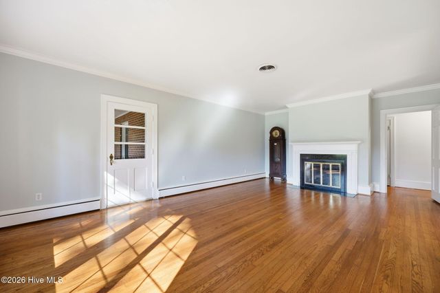 1108 Summit Avenue, Washington, NC 27889