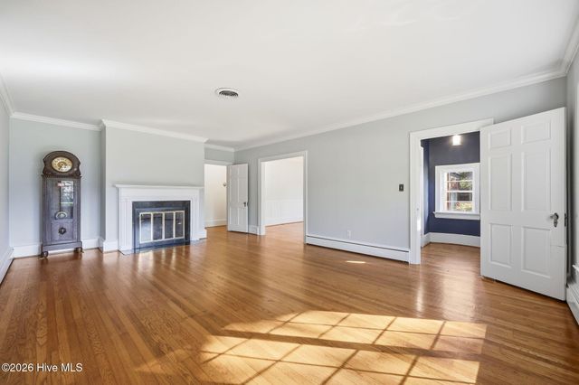 1108 Summit Avenue, Washington, NC 27889